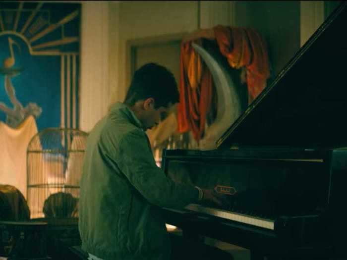 Fisher was actually playing the piano in that one scene.