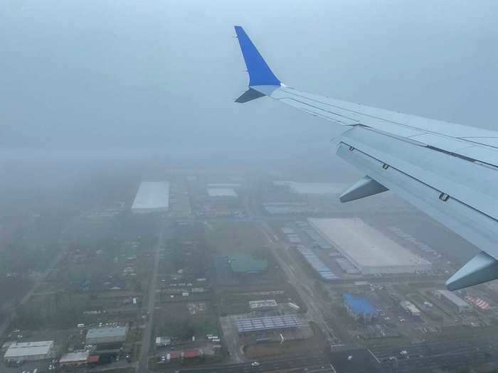 Less than two hours later, it was already time to descend into Houston. Thunderstorms in the region threatened to derail the boringness of the flight but the Max handled it well.