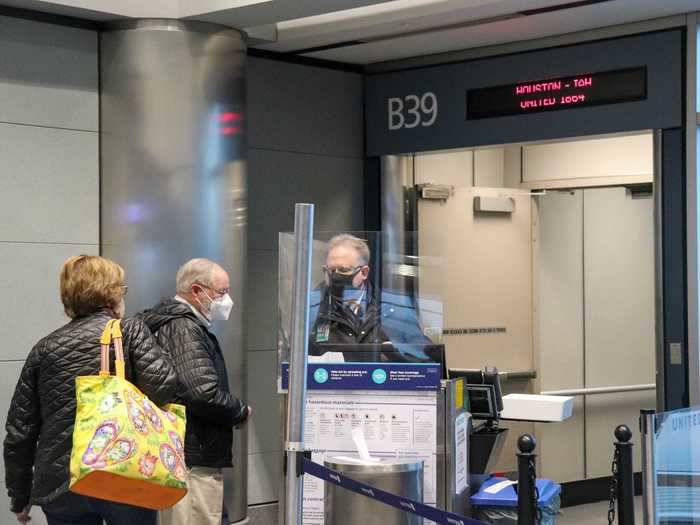 Gary and Deb Grenzke were the first paying passengers to board. The Florida-bound couple had no idea they were flying on a Boeing 737 Max but had no qualms about flying on it, with Gary telling Insider: "I don