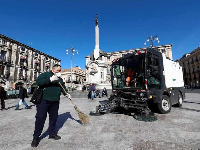 The volcano has since calmed down, only leaving behind ash for city workers to clean up.