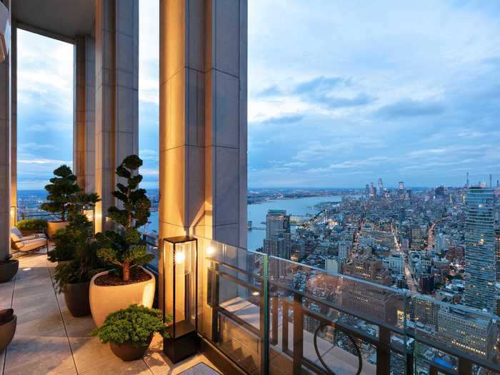 It offers panoramic views of Manhattan and has a terrace that runs the full width of the building.