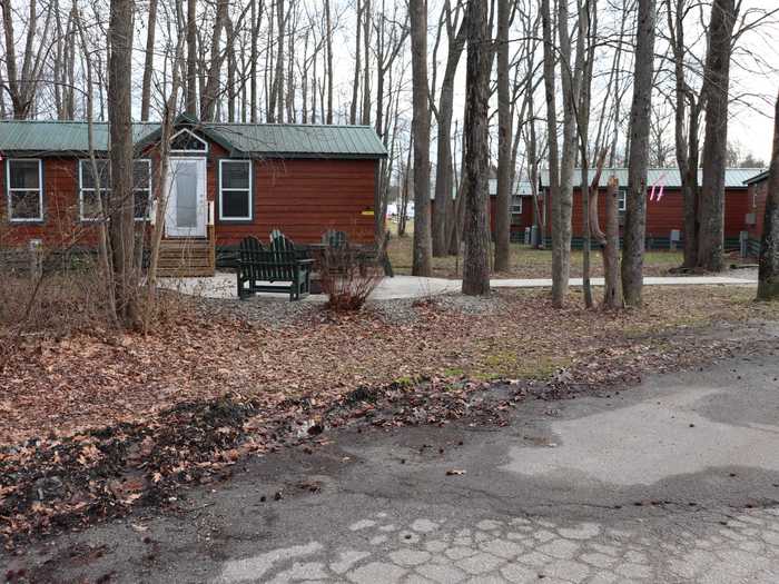 I was also surprised to find a few cabins that people could rent for short-term stays.