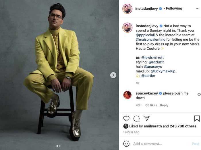 Dan Levy brought a pop of color to the award show in a mustard-colored look from Valentino.