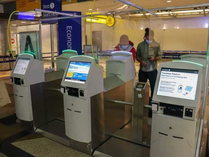 And kiosks had plastic dividers between them with the option for "touchless check-in" by using a mobile device if a user didn