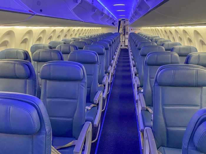 Seats are offered in a 3-2 configuration, which isn