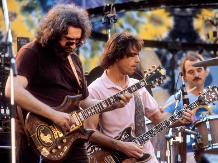 The Grateful Dead has also only received one Grammy nomination.