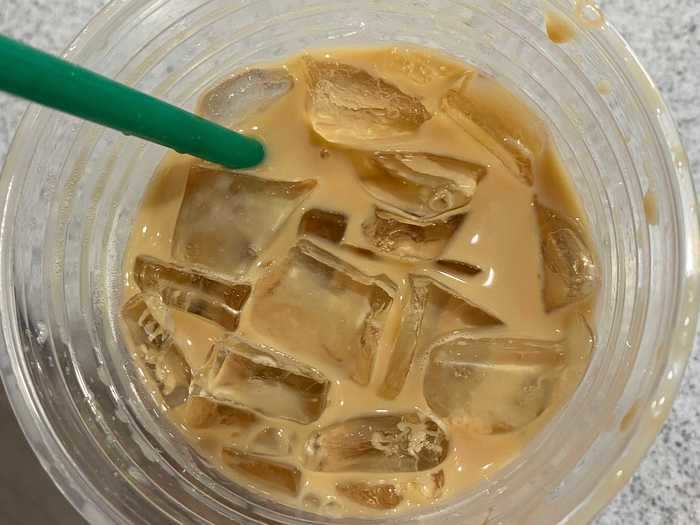 When I finally got my hands on one, it looked more like a traditional Starbucks drink, with no discernible cinnamon topping or foam.