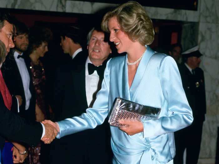 She wore a blue Catherine Walker gown to a movie premiere three months before giving birth to Prince Harry.