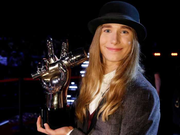 In May 2015, Sawyer Fredericks took home season eight