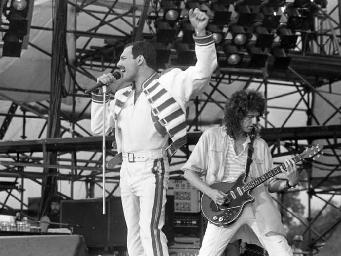 1986: As part of the tour, Queen headlines Slane Castle in Ireland to a crowd of more than 80,000.