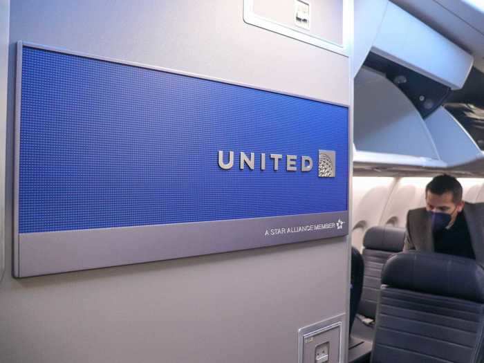 United Airlines is also offering full meals for transcontinental flights in premium cabins.