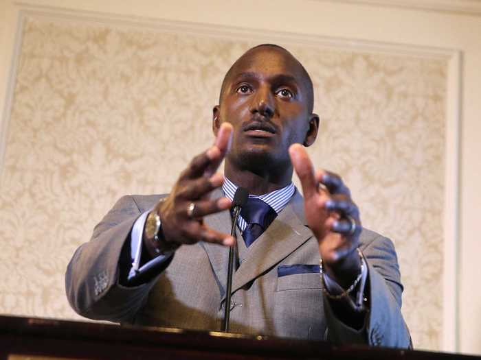 Season four winner Randal Pinkett led a group of former "Apprentice" contestants in speaking out against Trump