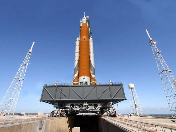 Space Launch System (SLS)