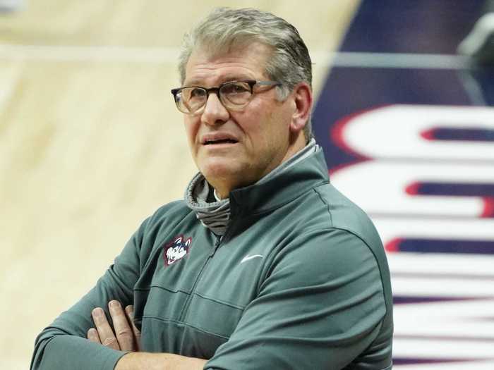 Geno Auriemma (UConn Women