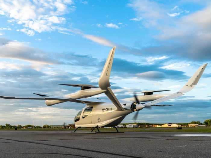 The Alia-250c boasts a 250-mile range, enough to fly between New York and Washington or Los Angeles and Las Vegas, and a top speed of 170 miles per hour all while carrying loads of up to 1,400 pounds.