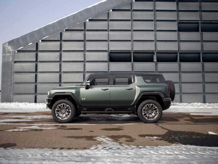 GMC has unveiled the Hummer EV SUV, an all-electric behemoth to take on the Tesla Model X and Rivian R1T.