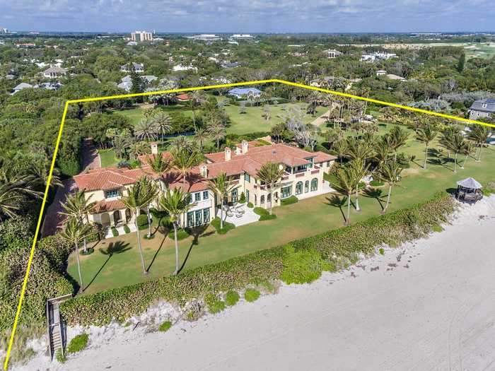 Tech billionaire Larry Ellison has paid $80 million for a 15,000-square-foot beachfront mansion in Palm Beach, Florida, The Wall Street Journal first reported.