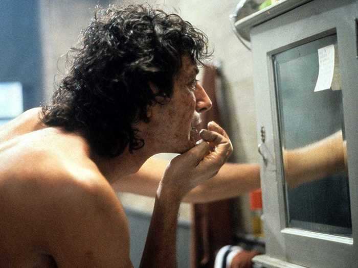 T7. "The Fly" (1986) won an Oscar for best makeup.