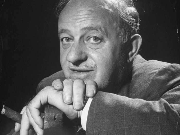 Ben Hecht won the writing award for the 1927 film "Underworld."