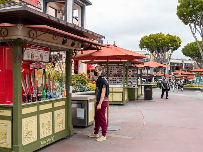 And notably, every guest I saw was wearing a face mask. Visitors are allowed to remove their face masks for food or drinks, but it seemed like eagle-eyed workers were on the hunt for any mask-less patrons.