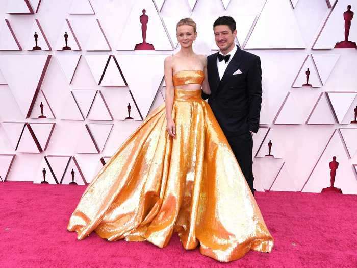 Carey Mulligan and Marcus Mumford were another glamorous duo.