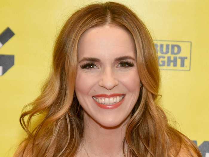 In 2013, Rachel Hollis entered the public eye when she founded Chic Media.