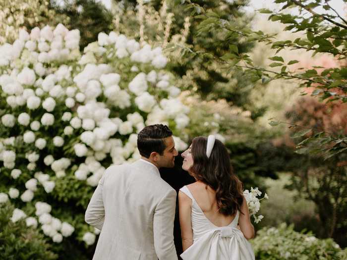 A bow on the back of the dress was the standout element of the ensemble.