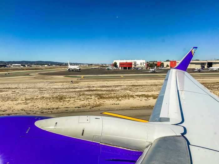 We then blasted out of Burbank on Runway 15, the mighty Boeing 737 handling the short runway well and quickly turned to the north.