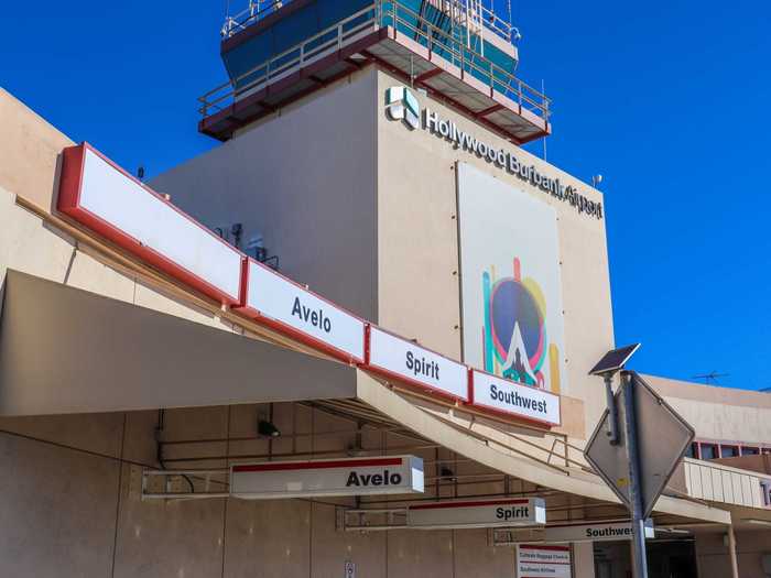 Being able to use more convenient airports like Burbank is a big draw for customers to Avelo. Only a handful of airlines serve this airport, even though it boasts an ease of access that wildly surpasses Los Angeles International.