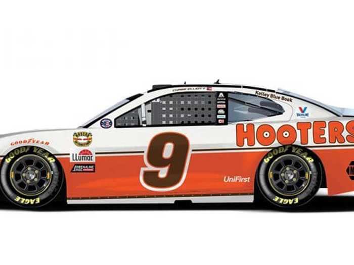 Chase Elliott will drive the No. 9 Hooters Throwback Chevrolet.