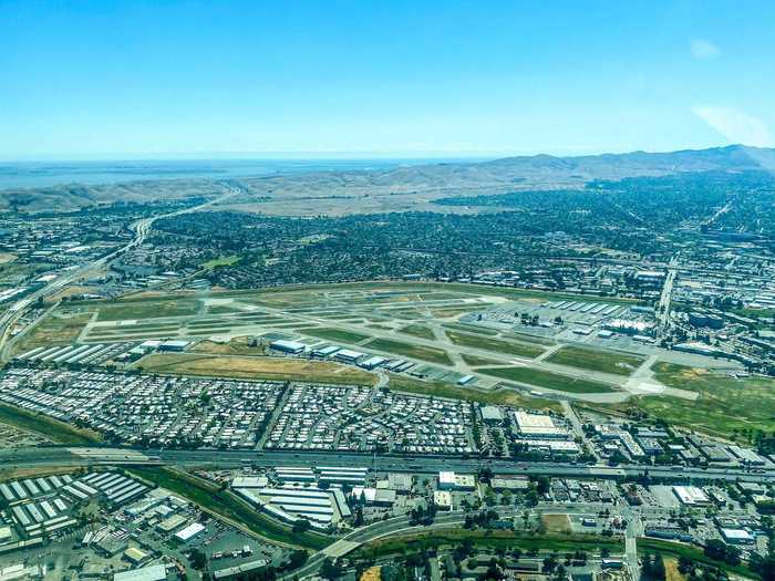 A climbing right turn in the airport