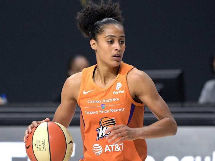 22. (Tie) Skylar Diggins-Smith - 40/1 odds