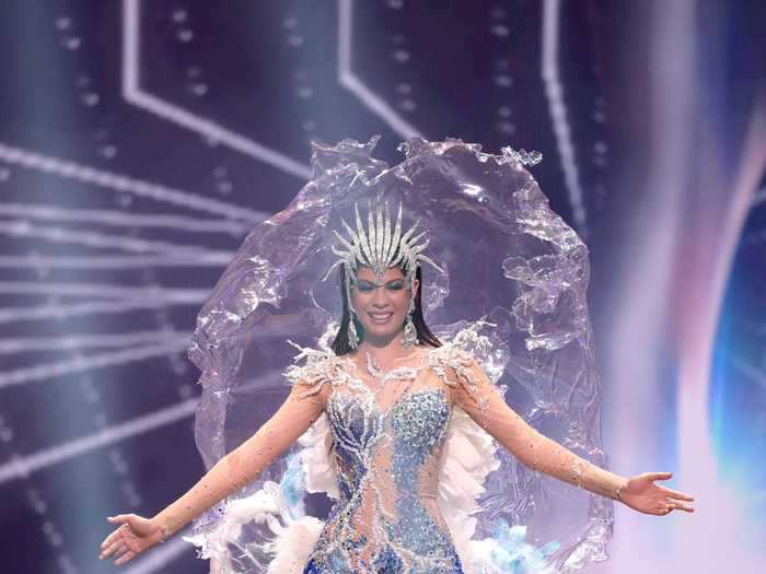 Helen Hernandez, Miss Aruba, wore a glittery, see-through bodysuit and clear headpiece that looked like water.