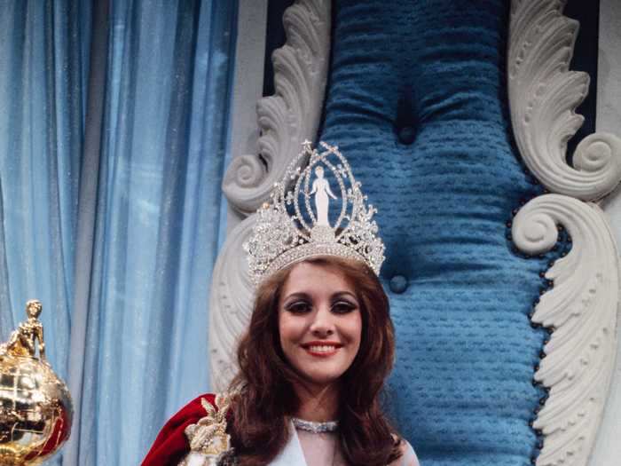 Martha Vasconcellos brought the drama with her gown at the Miss Universe pageant in 1968.