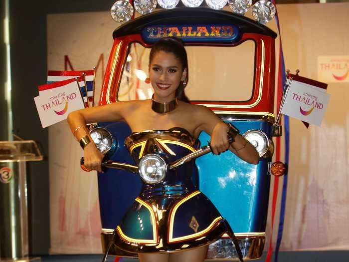 Miss Thailand 2015, Aniporn Chalermburanawong, rocked a dress inspired by a tuk tuk.