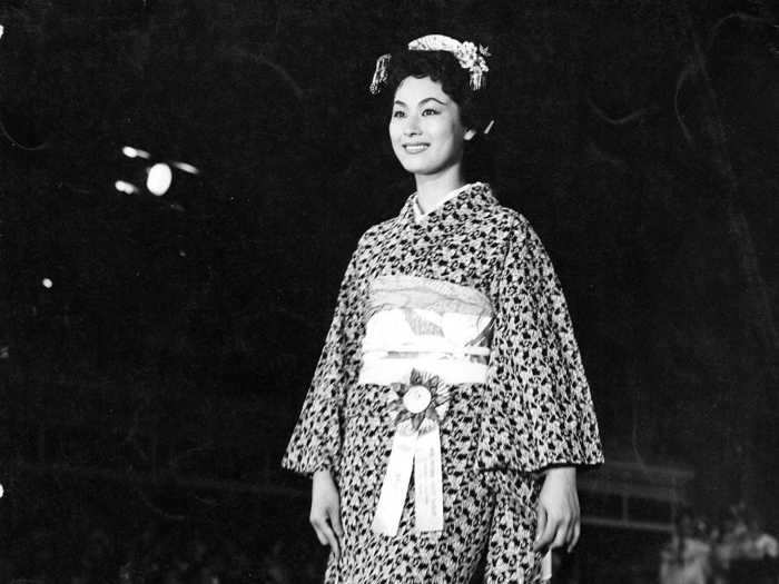 Akiko Kojima of Japan wowed in a traditional outfit before winning the 1959 event.