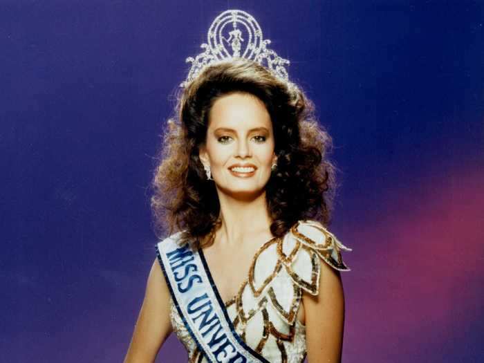 Miss Universe 1987 has donned a sequined evening gown.