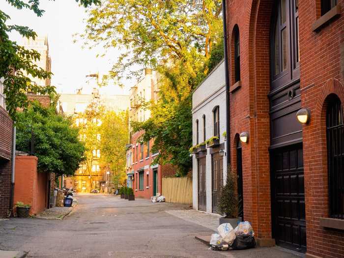 When I wandered down the dead-end street, it was quiet and seemingly empty.