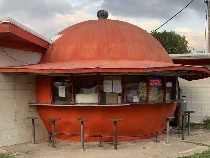 ARKANSAS: The Mammoth Orange in Redfield