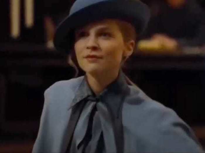 In her first scene, Fleur Delacour dances in her Beauxbatons uniform.