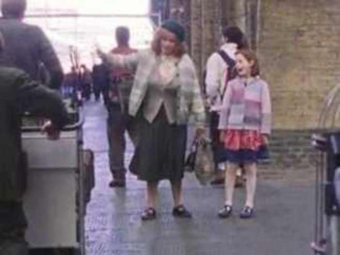 Molly Weasley is the first witch shown wearing Muggle clothing.