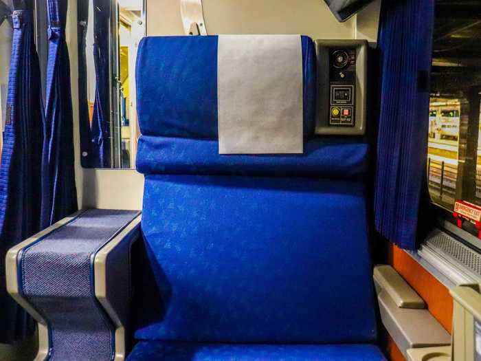 Once again, the newer roomette seats replace the old blue cloth seats.