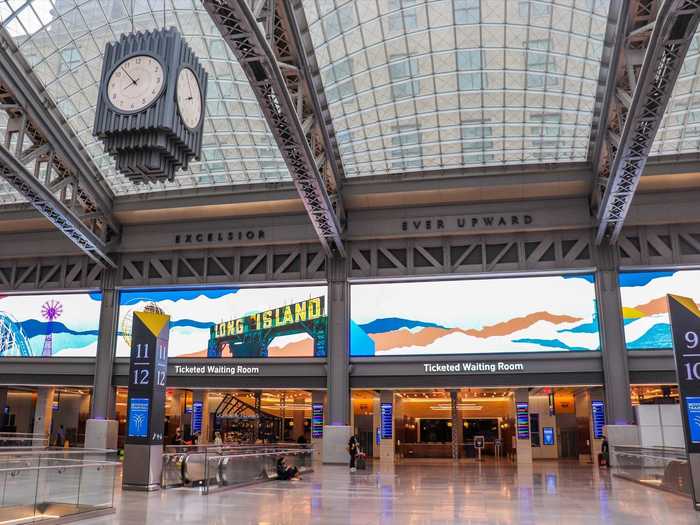 But just across the hall is a waiting area for ticketed riders, providing an exclusive place to sit and wait for a train.