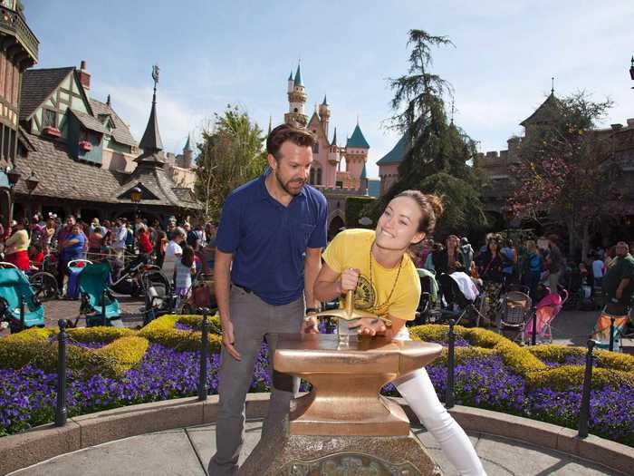 Jason Sudeikis and Olivia Wilde tried their hands at pulling the sword from the stone at Disneyland shortly after getting engaged in 2013.