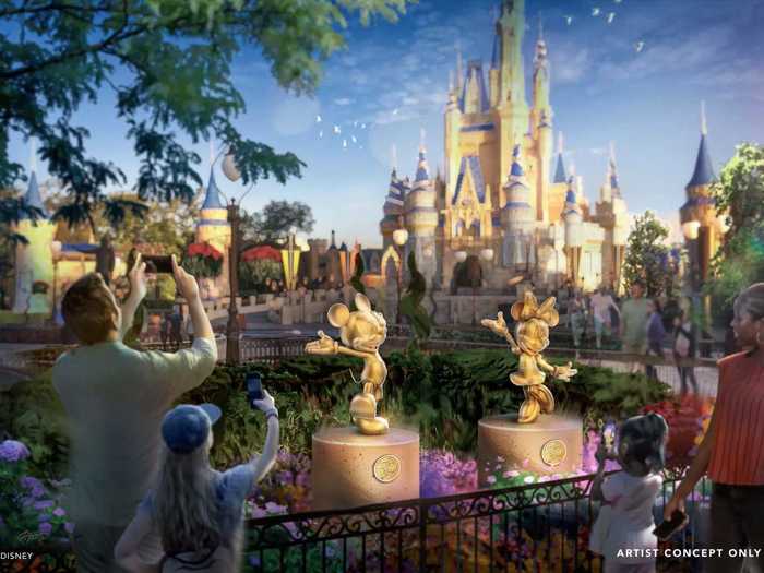 Mickey Mouse and Minnie Mouse will be honored with golden statues placed near Cinderella Castle starting October 1.