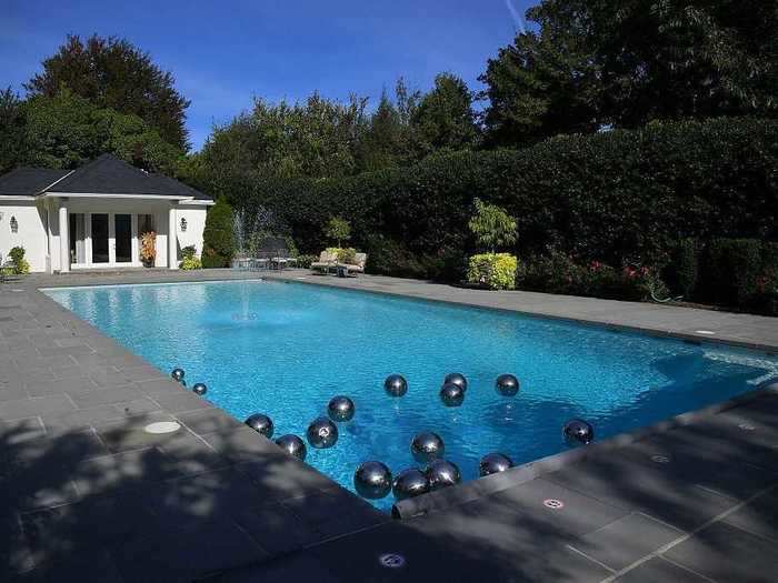 The house also features a pool, which was added by Dan Quayle.