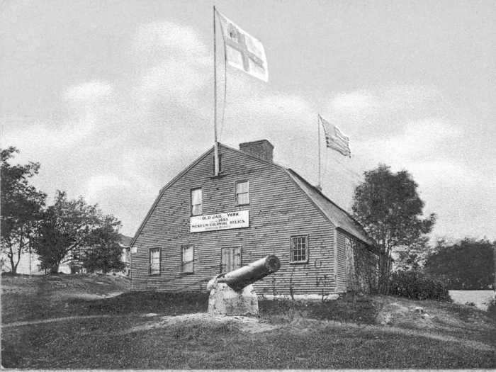 MAINE: Old York Gaol in York