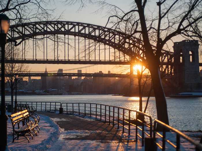 Astoria Park has great food and views.