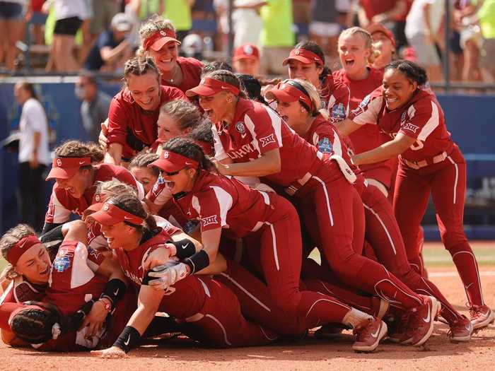 6/10: The Oklahoma Sooners softball team celebrates winning a national championship at the Women