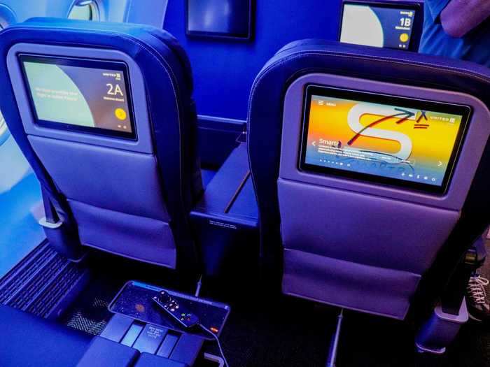 The in-flight entertainment suite complements in-flight WiFi, which United claims will be "the industry